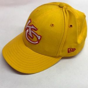 NEW ERA Yellow Kansas City Chiefs Embroidery Cap, Used, SIZE 7 3/8.